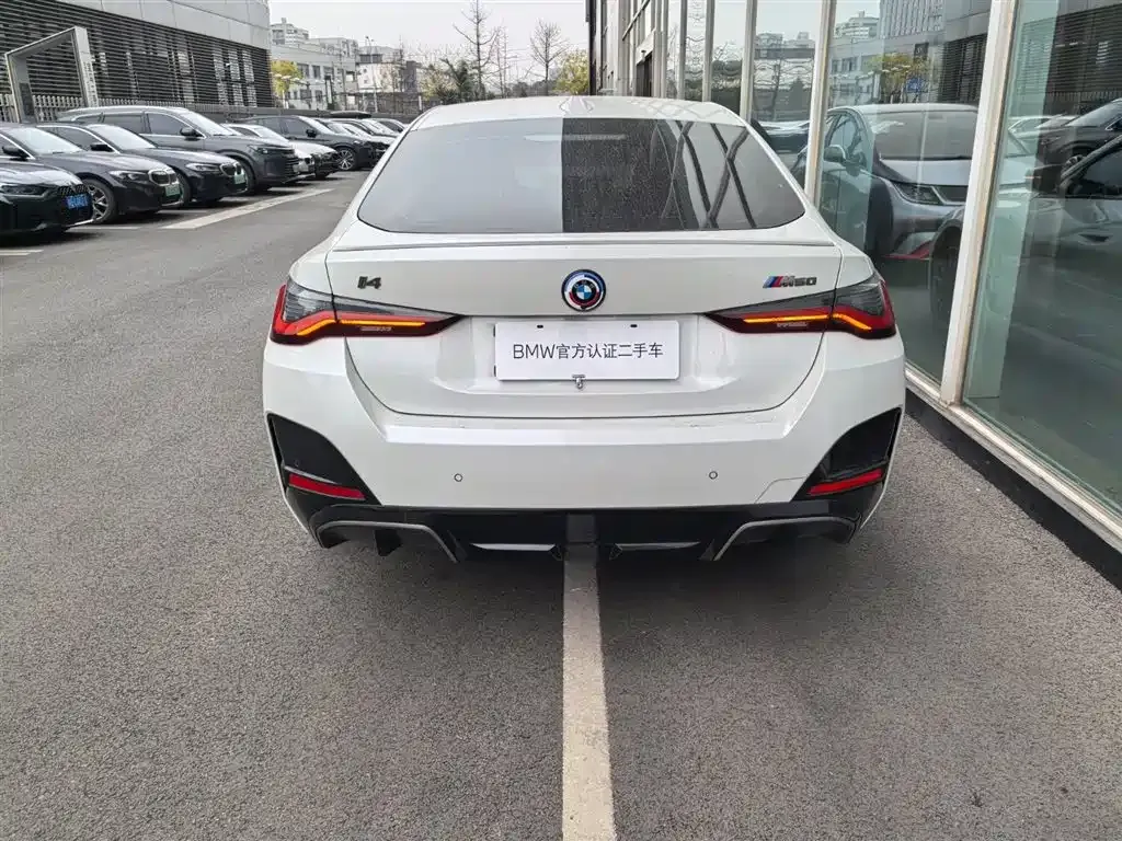 BMW i4 2022 из CN, фото 6