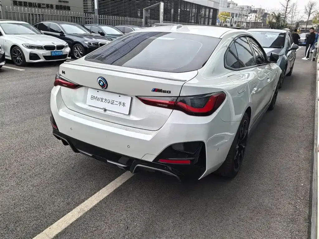 BMW i4 2022 из CN, фото 7