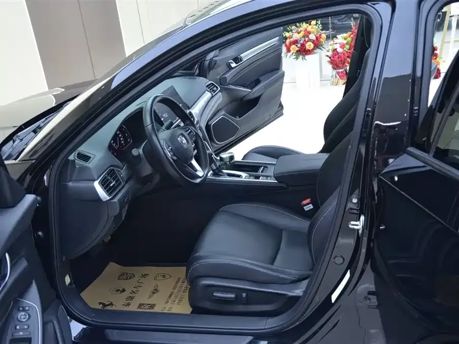 Honda Inspire 2023 из CN, фото 10