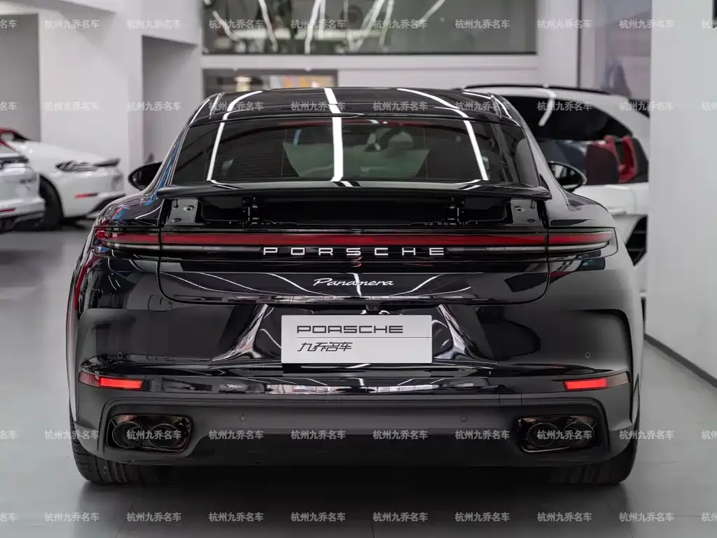 Porsche Panamera 2025 из CN, фото 7