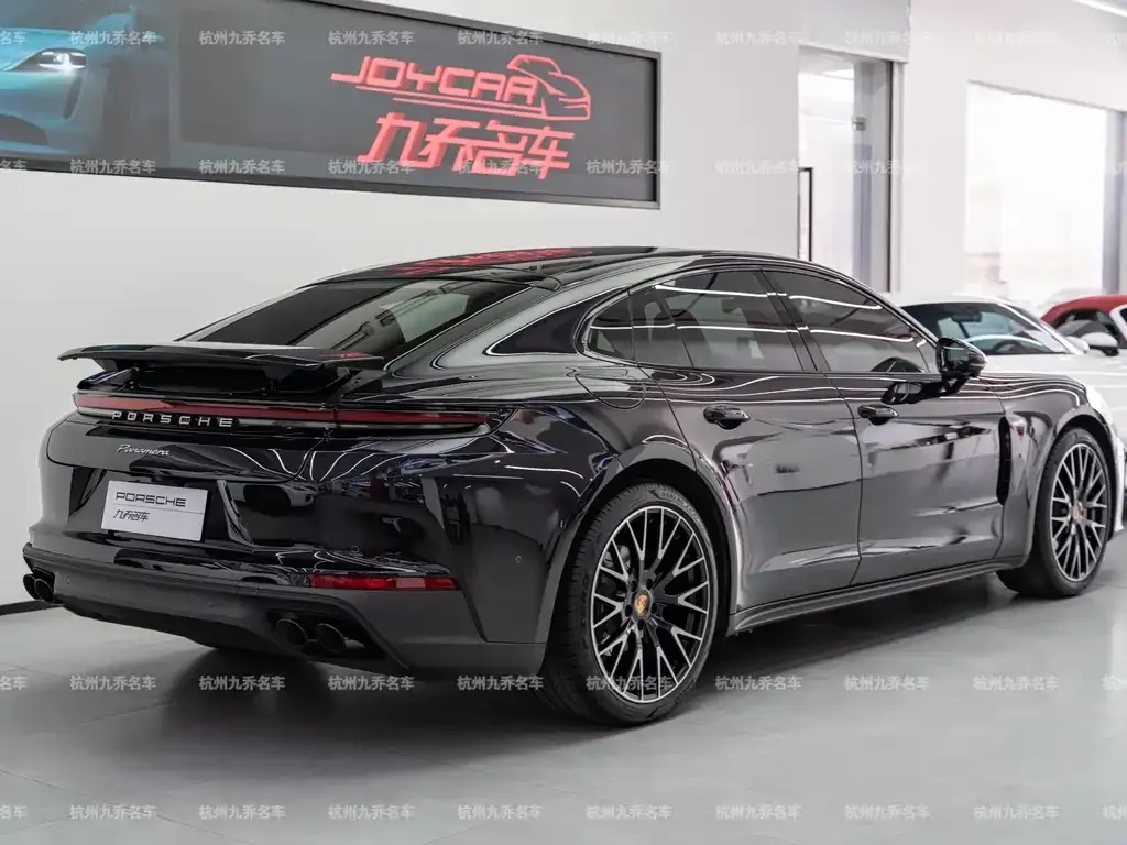 Porsche Panamera 2025 из CN, фото 10