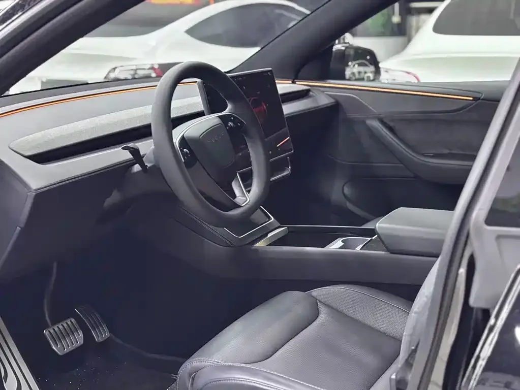 Tesla Model Y L 2025 из CN, фото 9