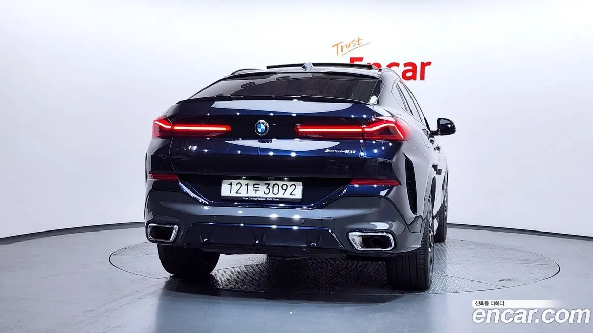 BMW X6 — фото 10