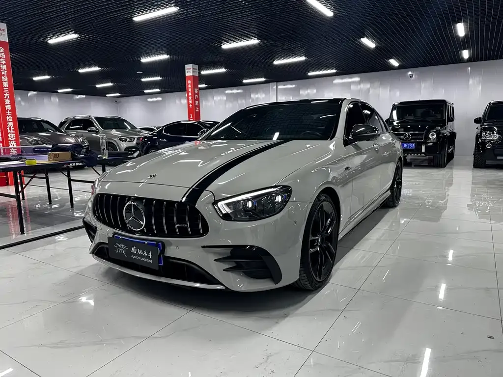 Mercedes-Benz E-Class AMG — фото 1