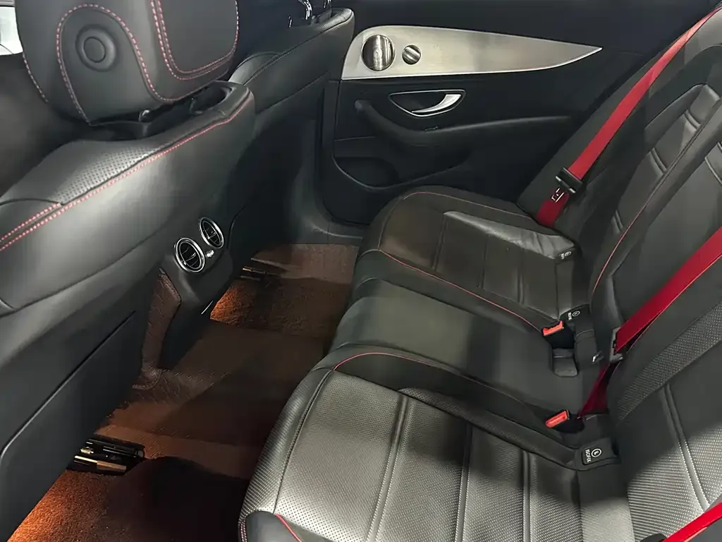 Mercedes-Benz E-Class AMG — фото 3