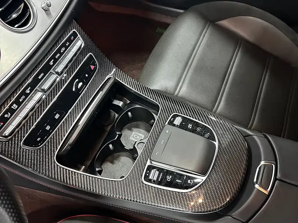 Mercedes-Benz E-Class AMG — фото 6