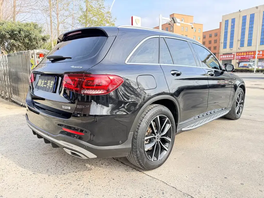 Mercedes-Benz GLC 2023 из CN, фото 2