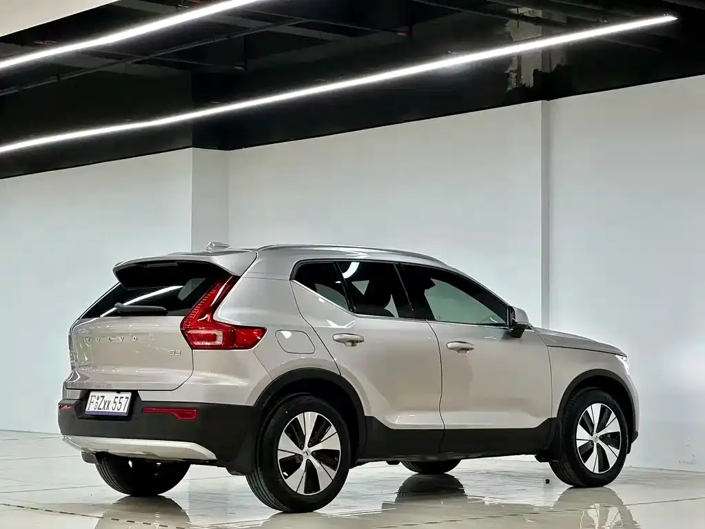Volvo XC40 2024 из CN, фото 8