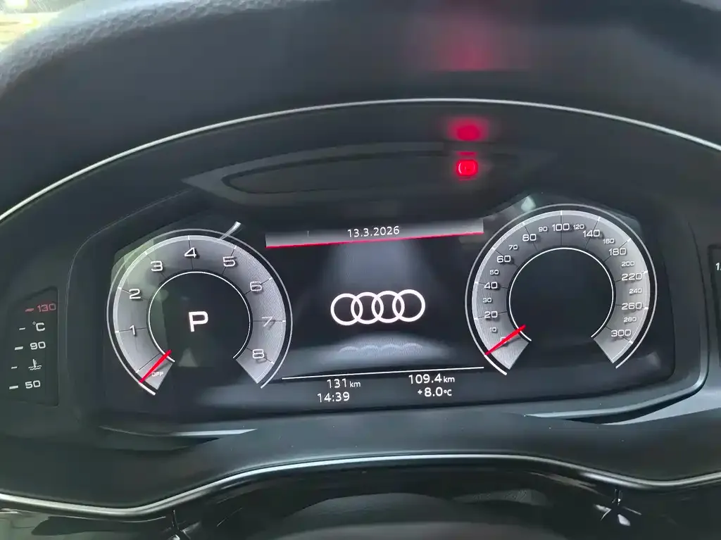 Audi Q7 2026 из CN, фото 2