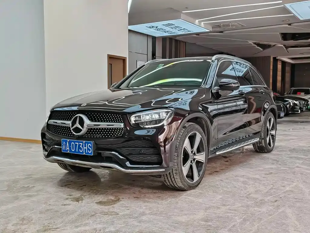 Mercedes-Benz GLC — фото 1