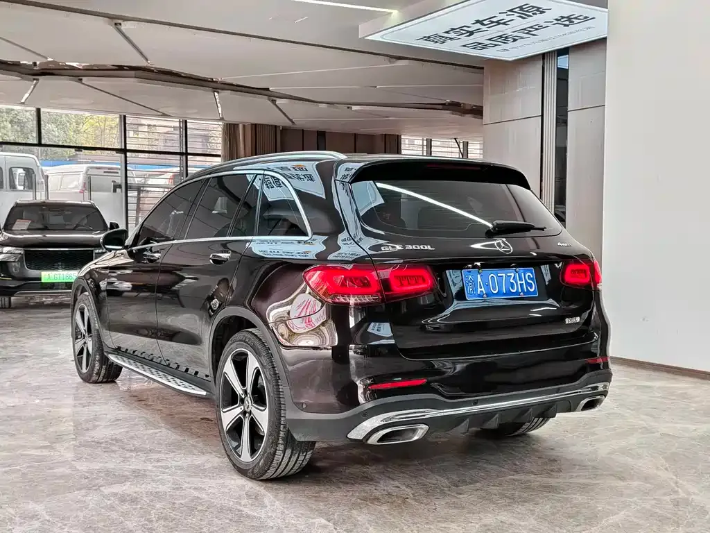 Mercedes-Benz GLC — фото 4