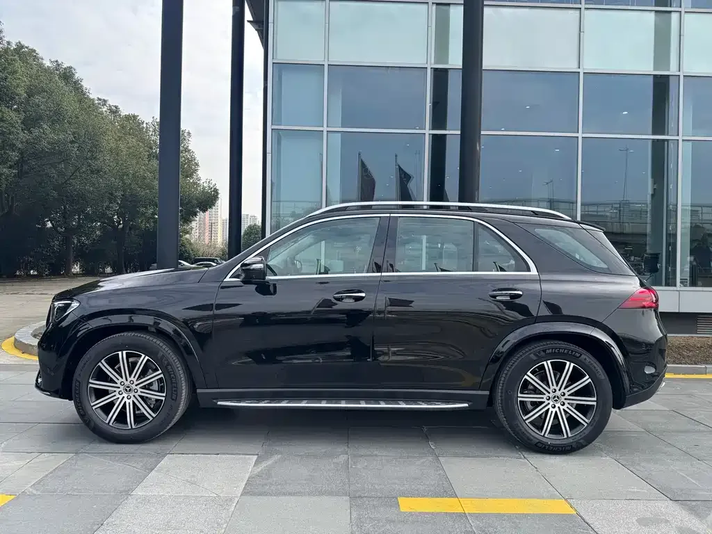 Mercedes-Benz GLE — фото 5