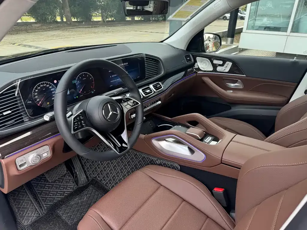 Mercedes-Benz GLE — фото 7