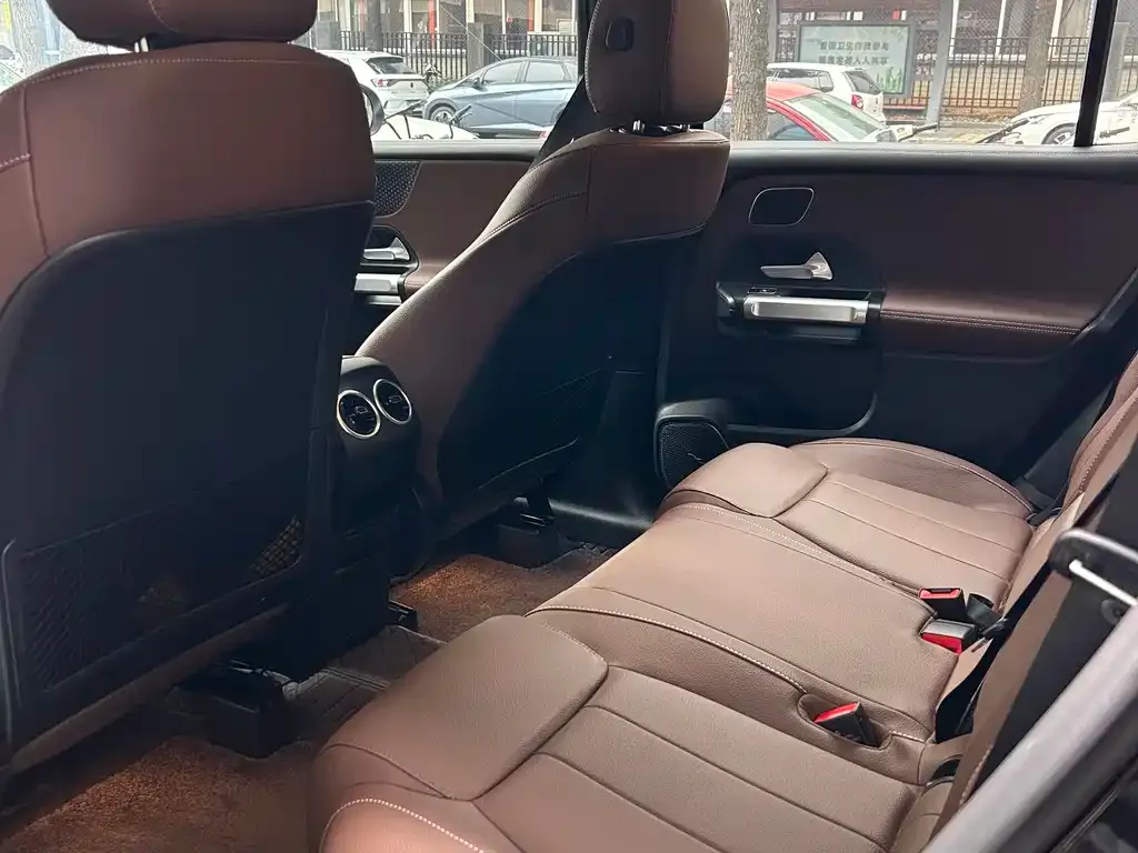Mercedes-Benz GLB 2026 из CN, фото 3