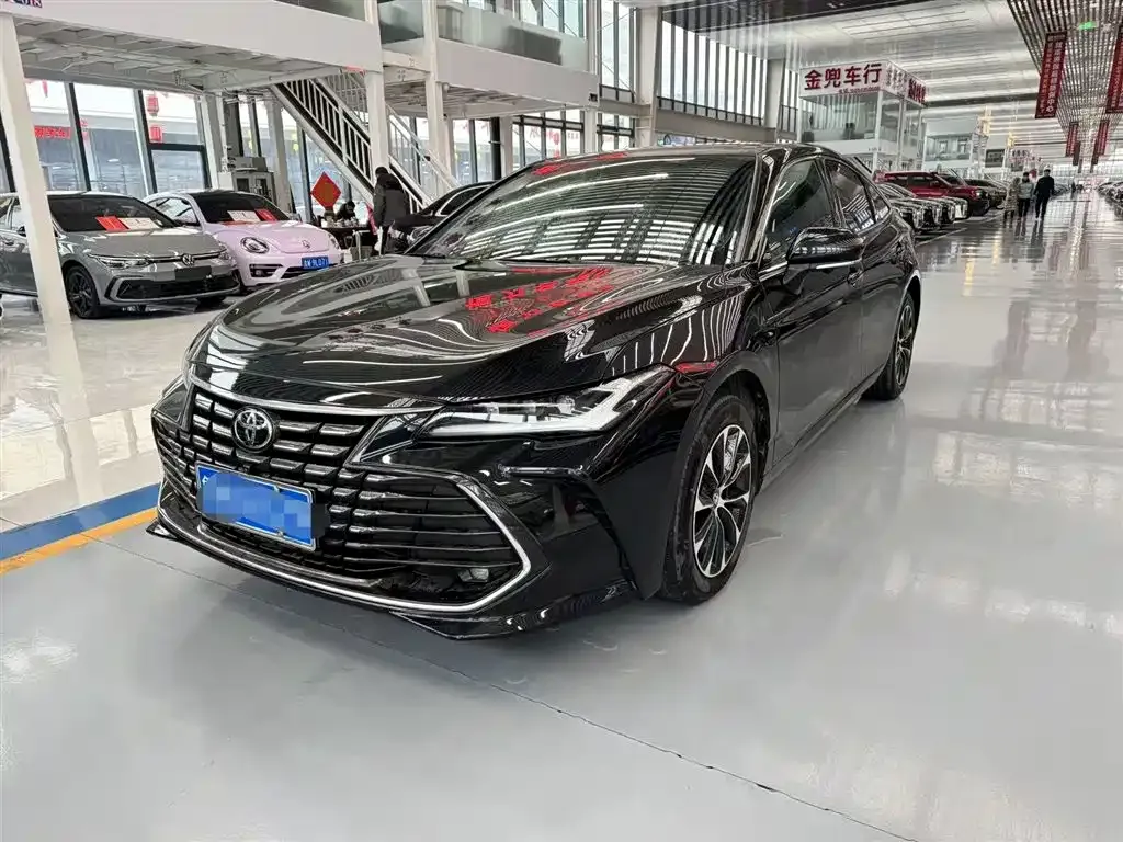 Toyota Avalon 2024 из CN, фото 1