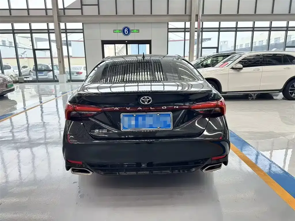Toyota Avalon 2024 из CN, фото 3
