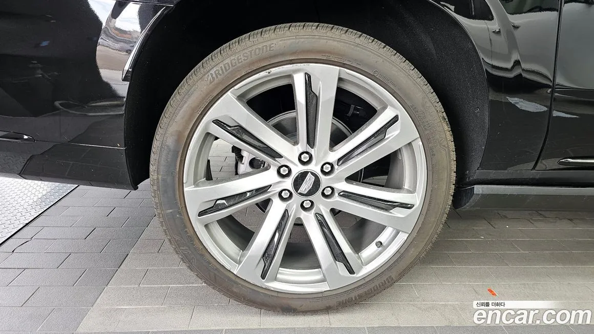 Cadillac Escalade 2025 из KR, фото 6