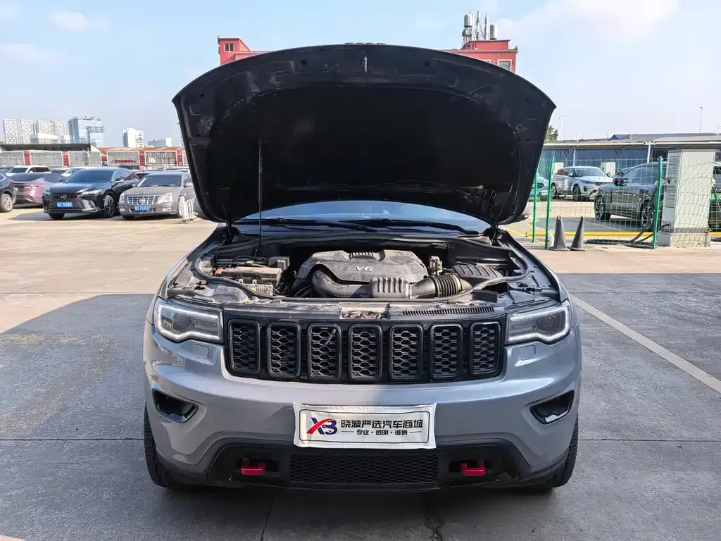 Jeep Grand Cherokee (Import) 2021 из CN, фото 3