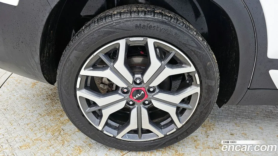 Kia Seltos 2023 из KR, фото 2