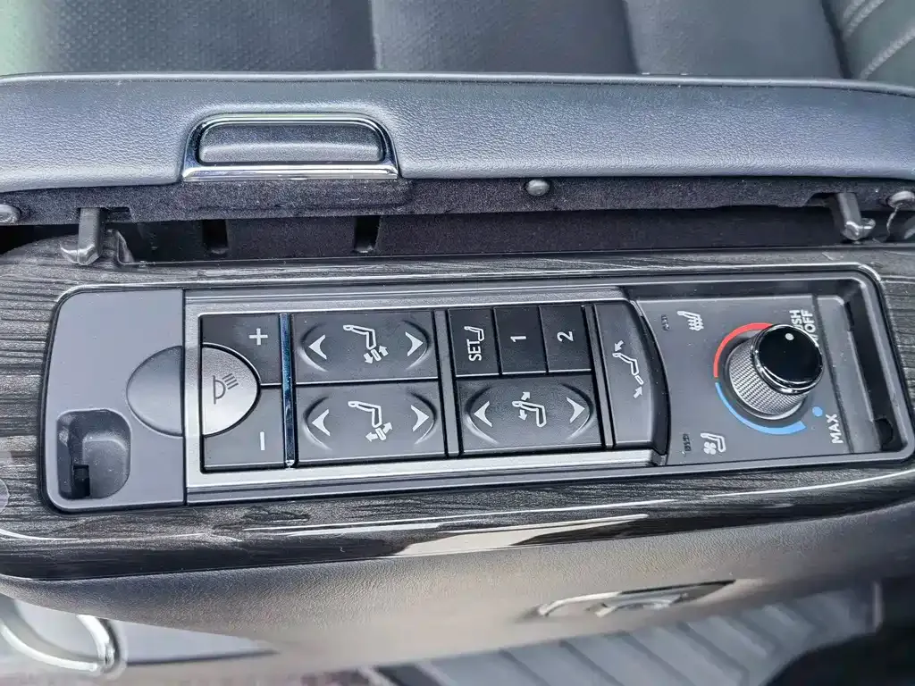 Lexus LM 2021 из CN, фото 5