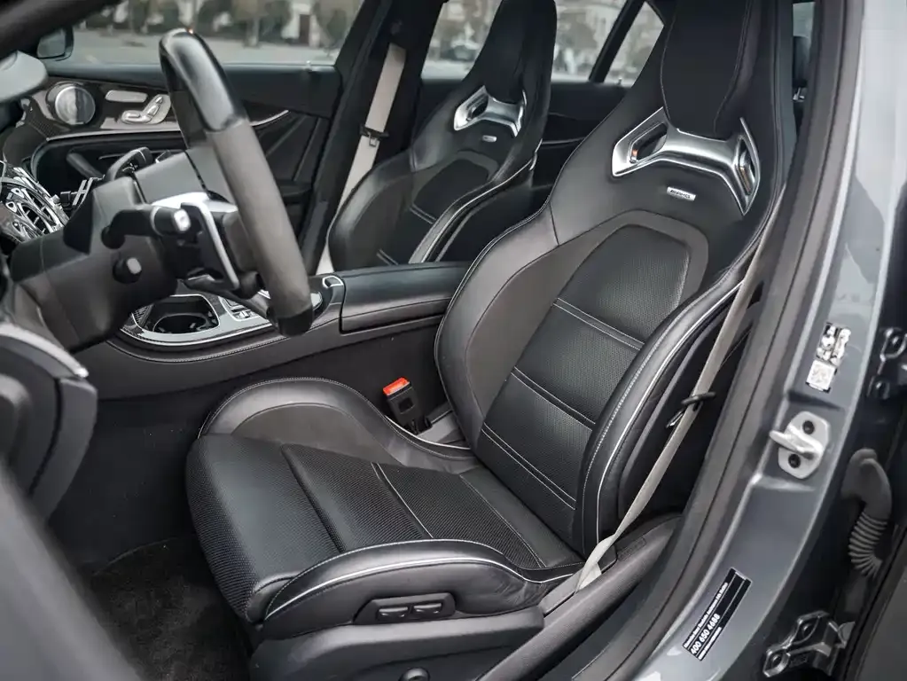 Mercedes-Benz E-Class AMG — фото 8