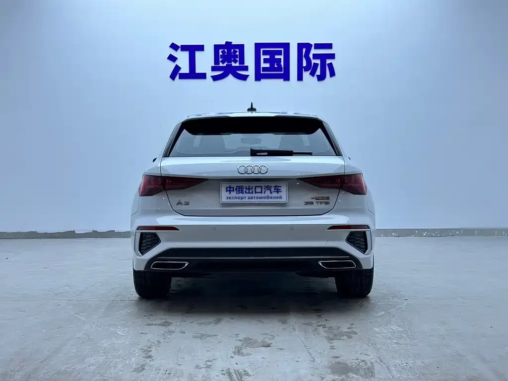 Audi A3 2022 из CN, фото 3