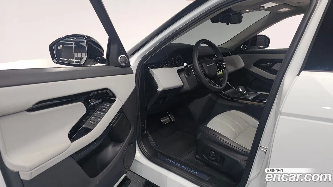 Land Rover Range Rover Evoque 2024 из KR, фото 9