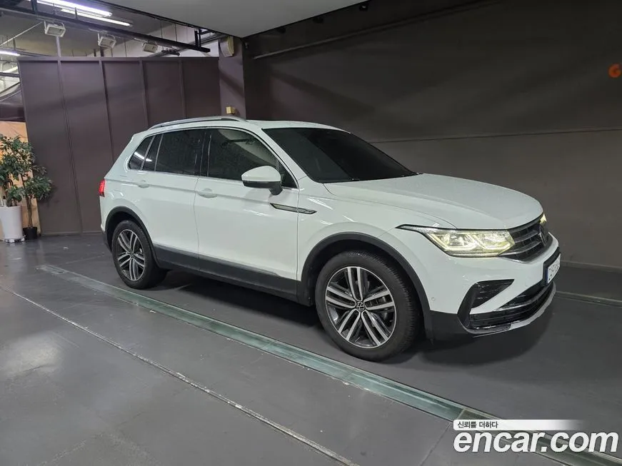 Volkswagen Tiguan — фото 3
