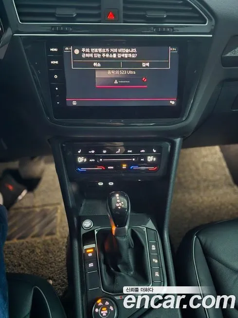 Volkswagen Tiguan — фото 7