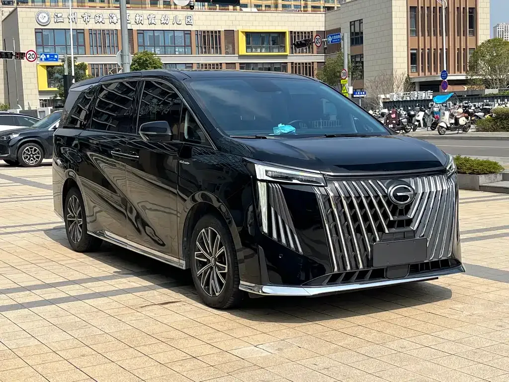 GAC Motor Trumpchi M8 — фото 5