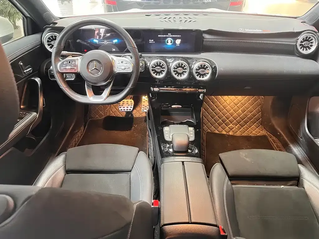 Mercedes-Benz A-Class 2023 из CN, фото 6