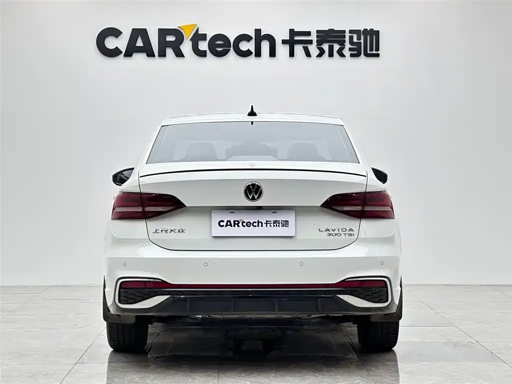 Volkswagen Lavida 2023 из CN, фото 2