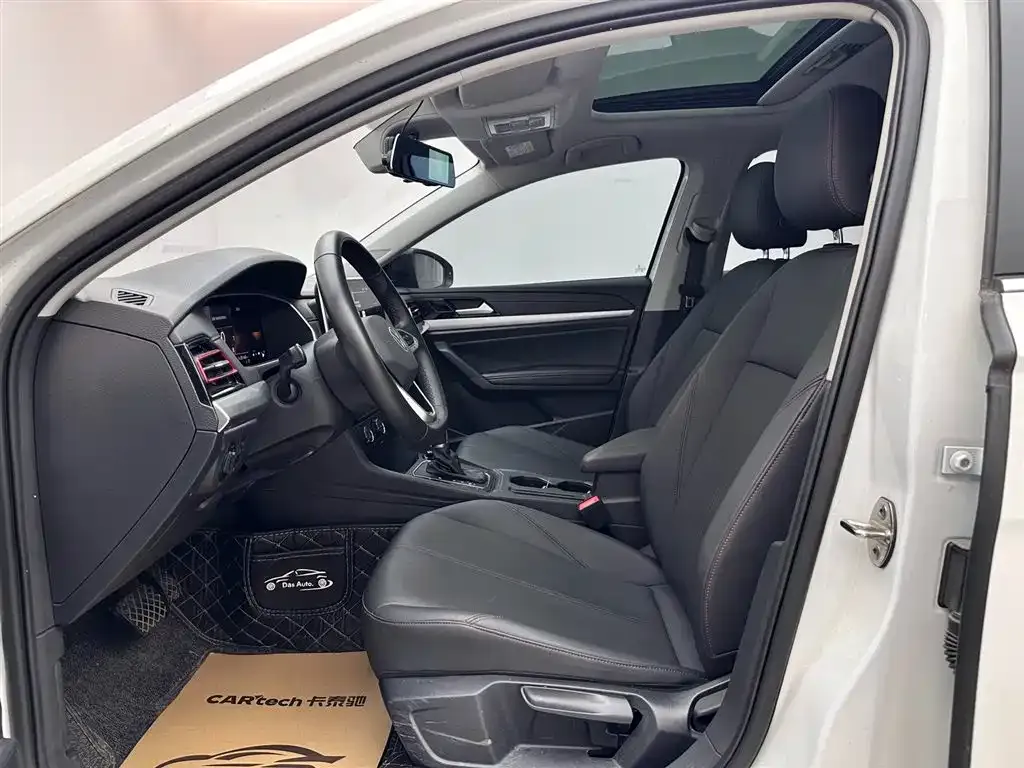 Volkswagen Lavida 2023 из CN, фото 3