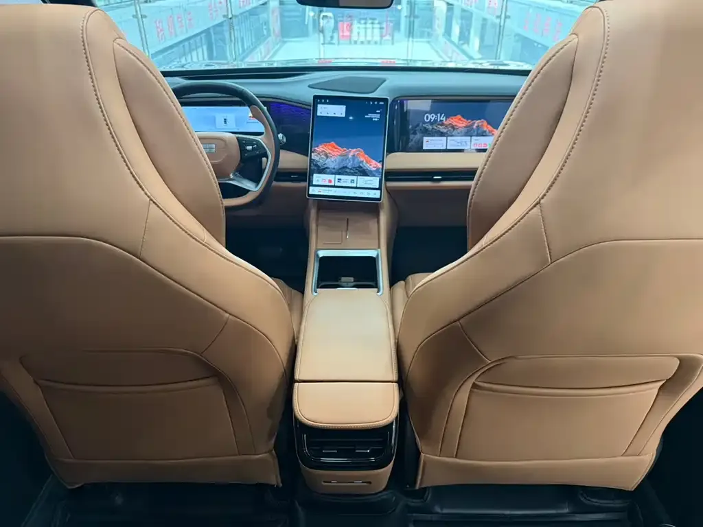Geely Galaxy L7 — фото 7
