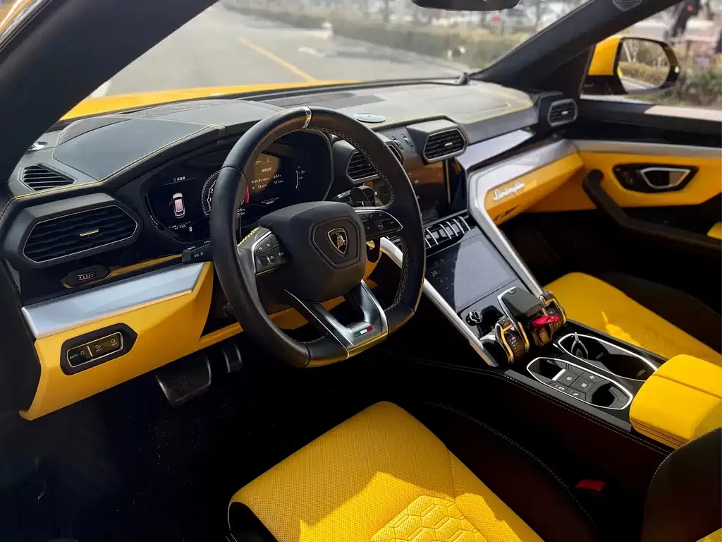 Lamborghini Urus 2022 из CN, фото 7