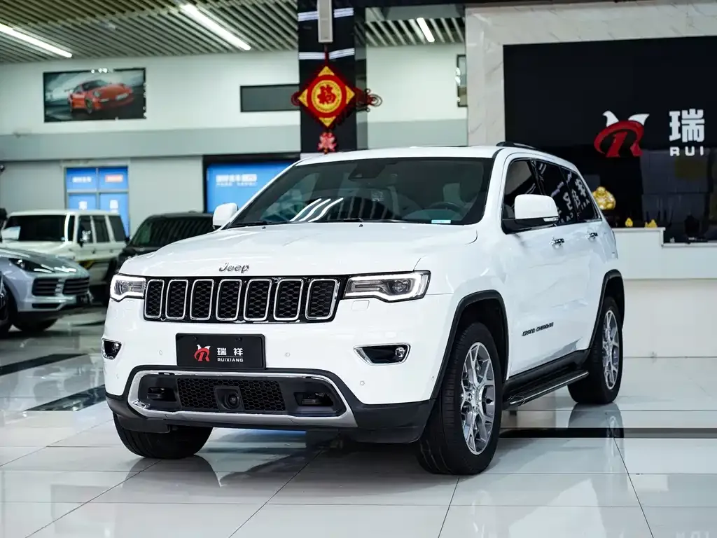 Jeep Grand Cherokee (Import) — фото 1