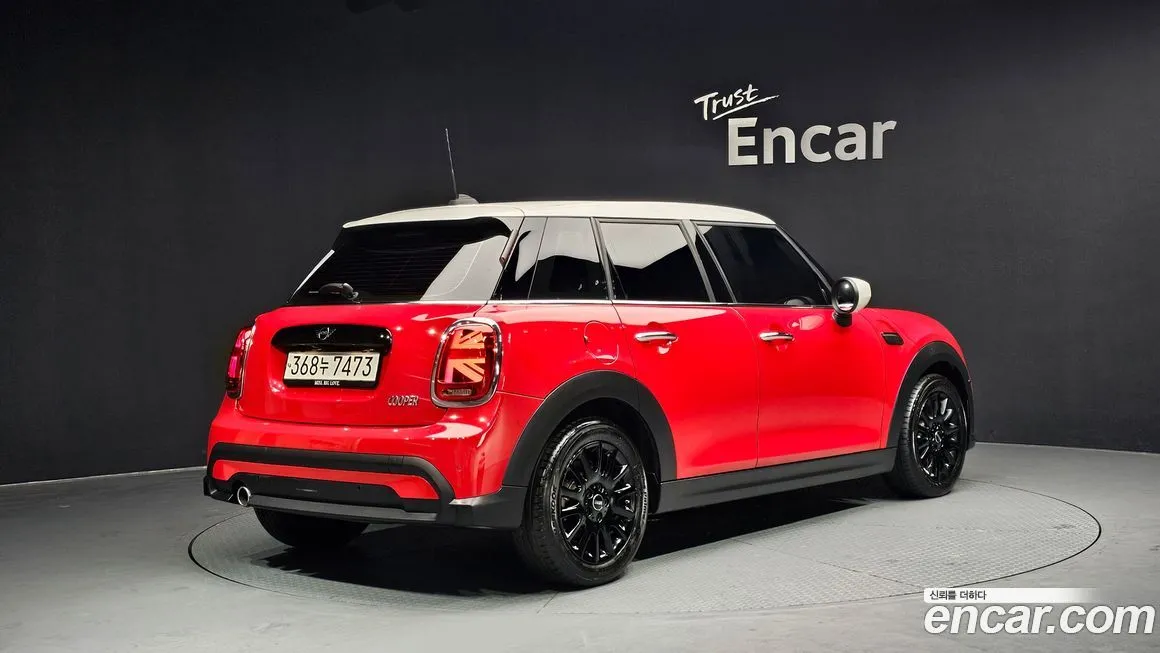 Mini Cooper 2024 из KR, фото 4