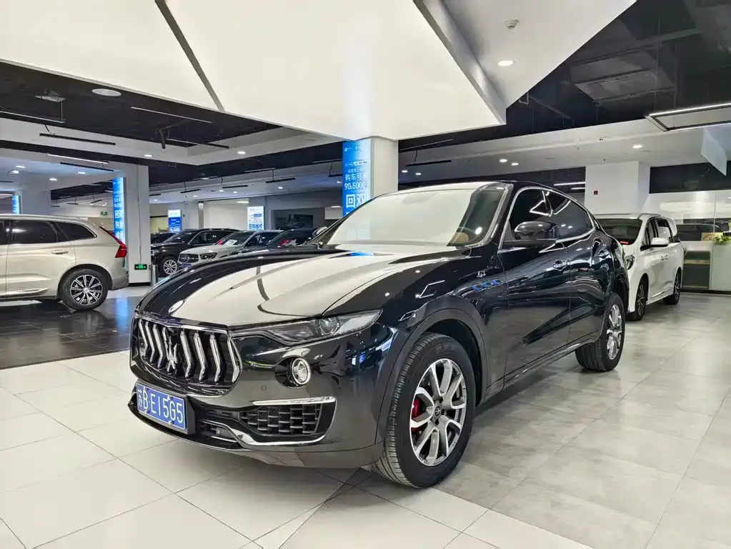 Maserati Levante 2023 из CN, фото 1