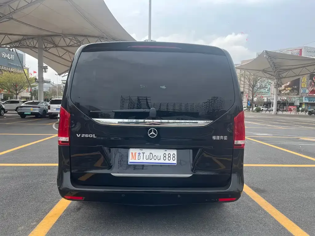 Mercedes-Benz V-Class 2022 из CN, фото 8