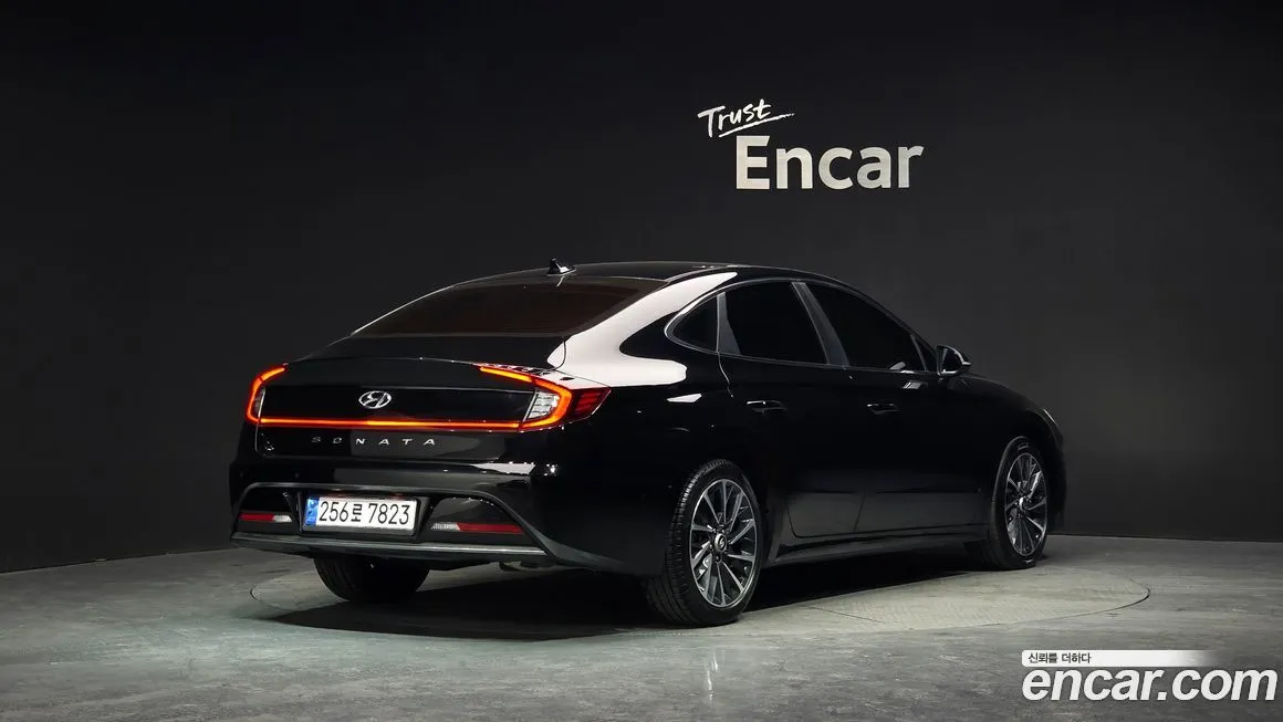 Hyundai Sonata 2023 из KR, фото 2