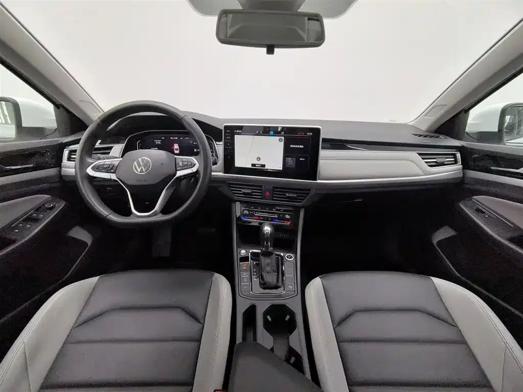 Volkswagen Bora 2023 из CN, фото 5