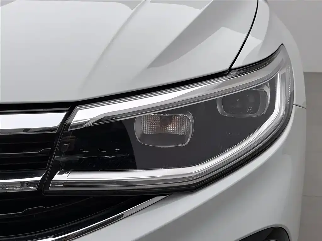 Volkswagen Bora 2023 из CN, фото 7