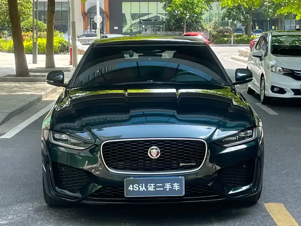 Jaguar XEL — фото 4