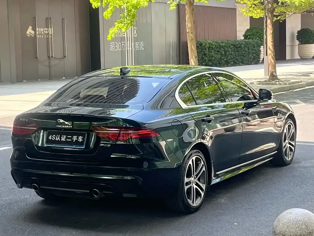 Jaguar XEL — фото 10
