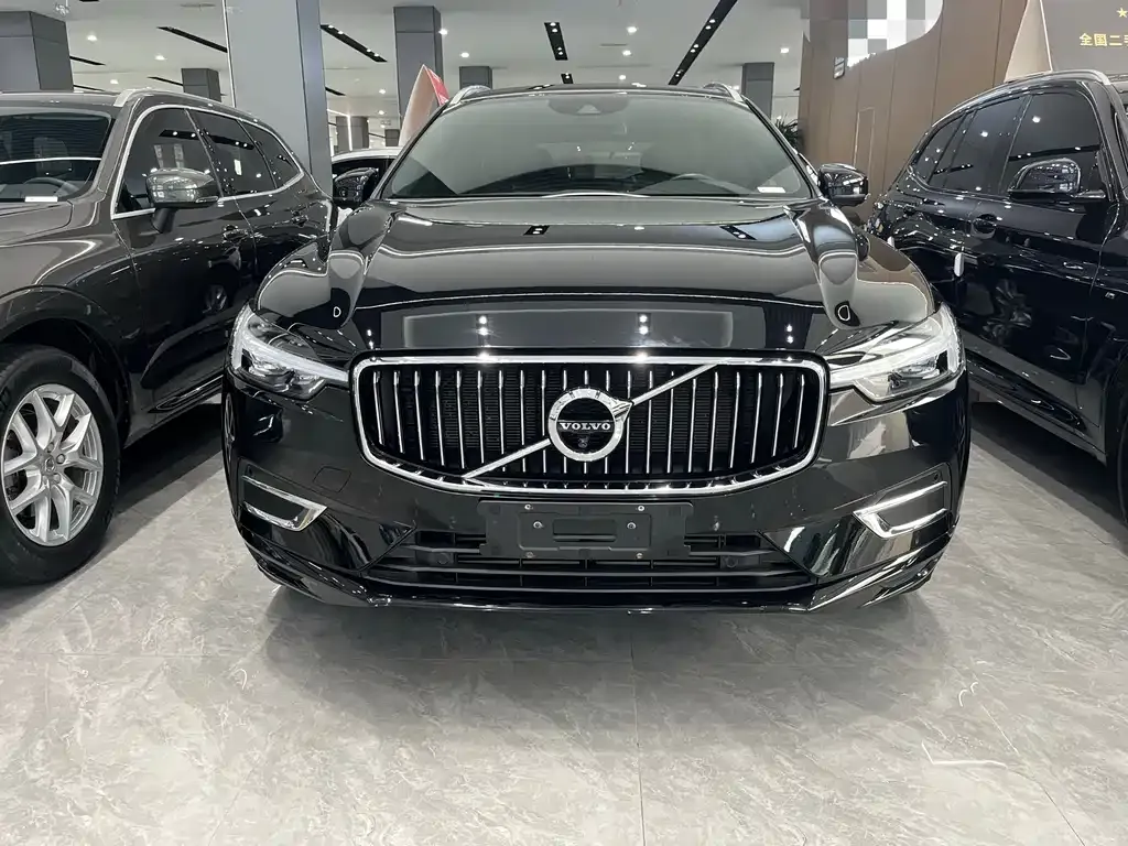 Volvo XC60 2021 из CN, фото 7