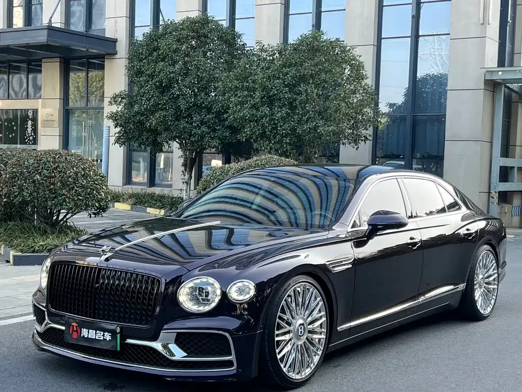 Bentley Flying Spur PHEV 2024 из CN, фото 1