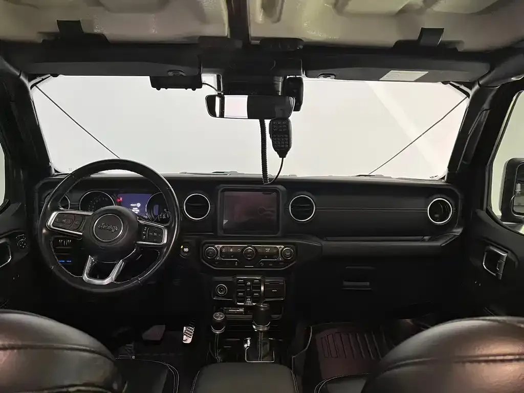 Jeep Wrangler PHEV 2022 из CN, фото 4