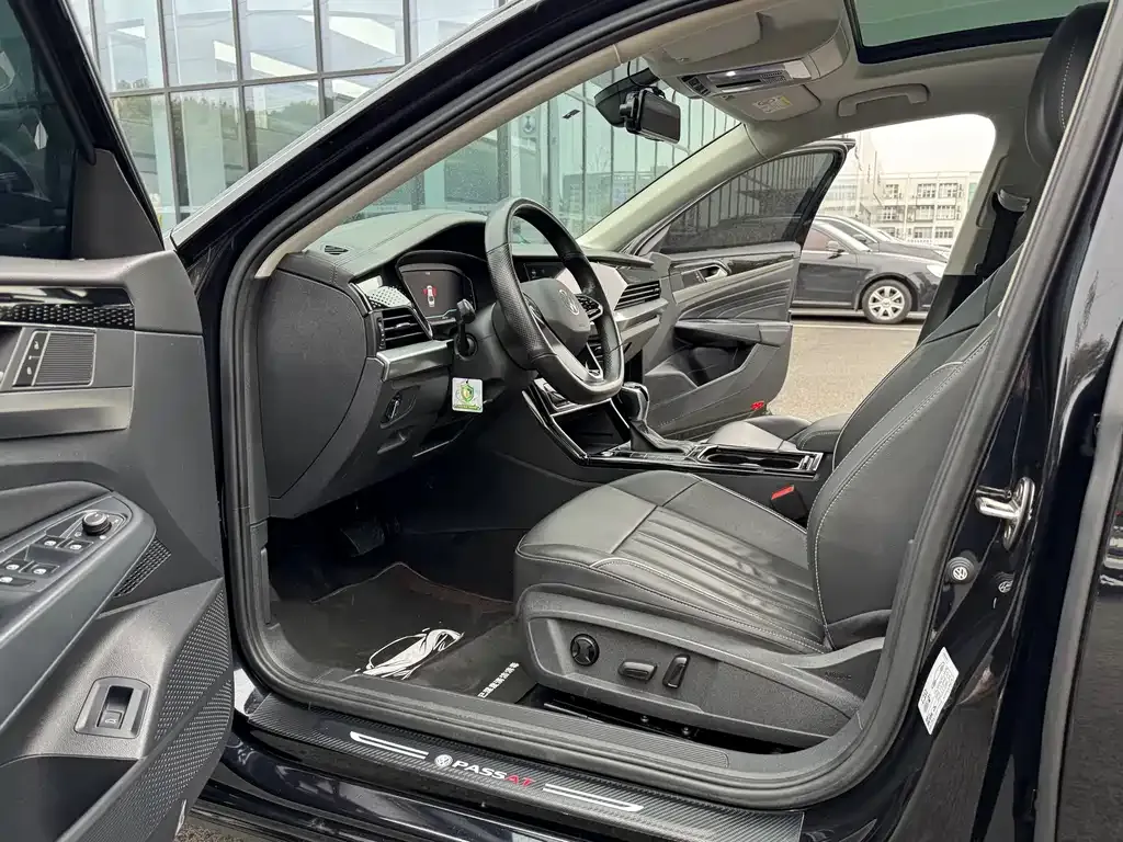 Volkswagen Passat — фото 2