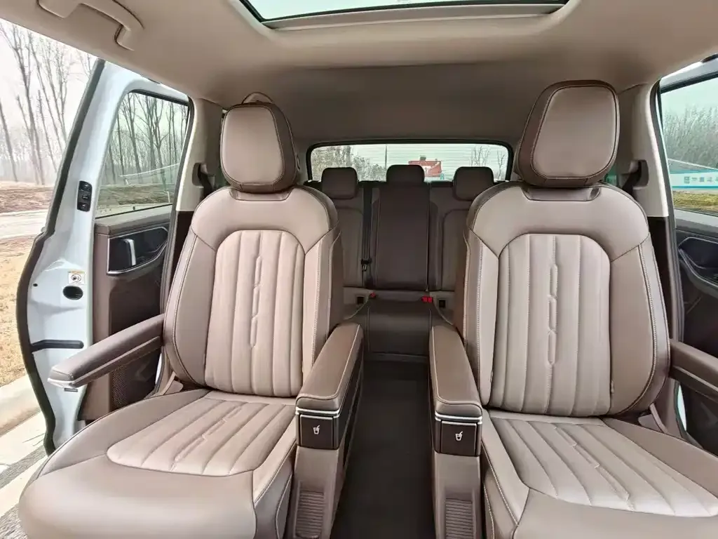 Volkswagen Viloran 2023 из CN, фото 5