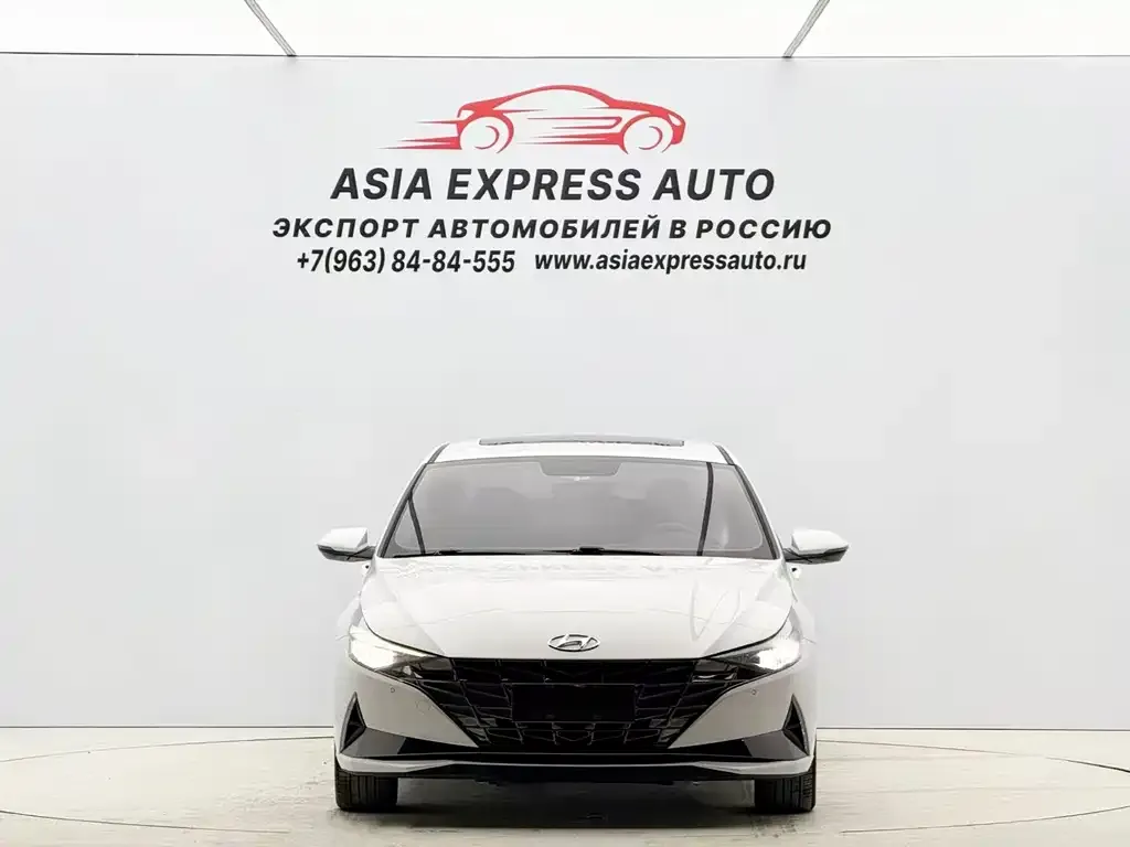 Hyundai Elantra 2023 из CN, фото 2